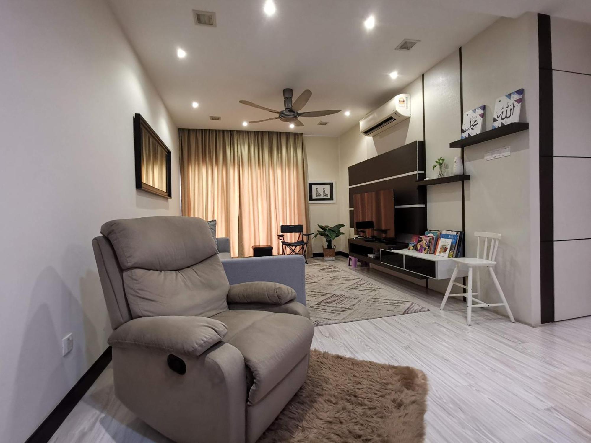 Enarahomes Shah Alam Exterior foto