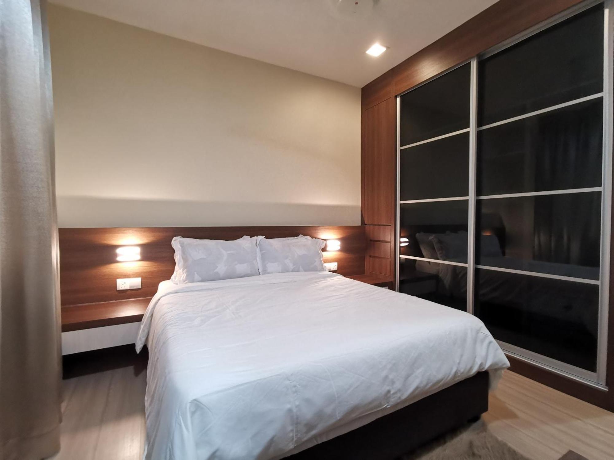 Enarahomes Shah Alam Exterior foto
